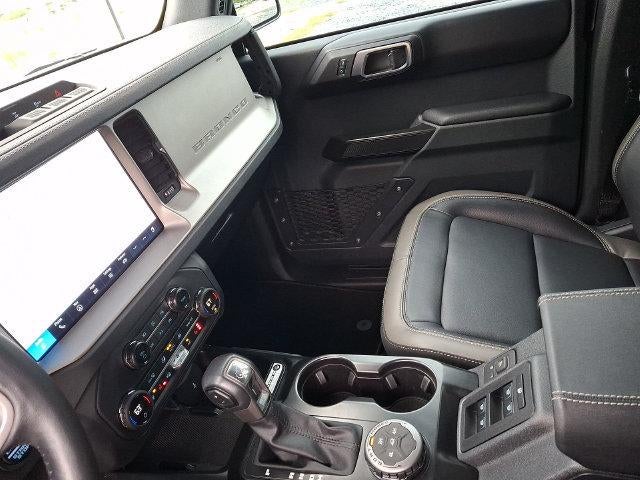 2025 Ford Bronco Outer Banks 4 Door 4x4