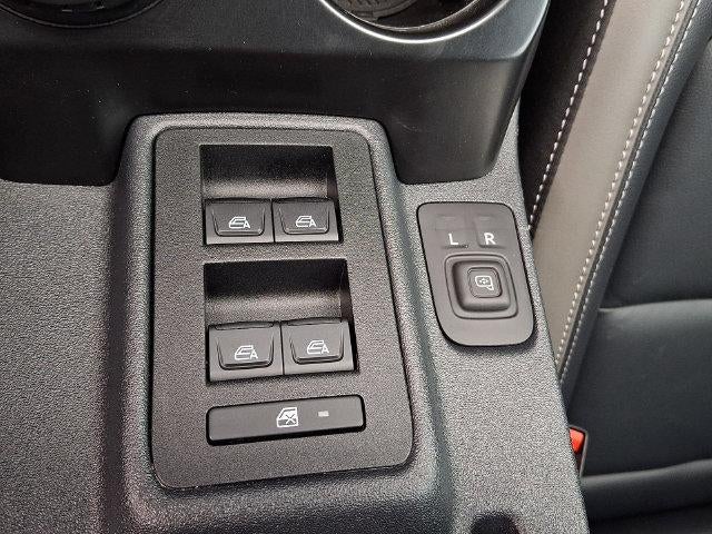 2025 Ford Bronco Outer Banks 4 Door 4x4