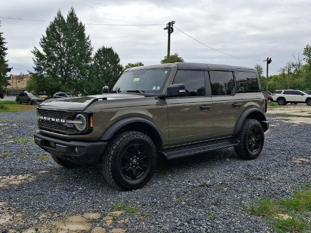 2025 Ford Bronco Outer Banks 4 Door 4x4