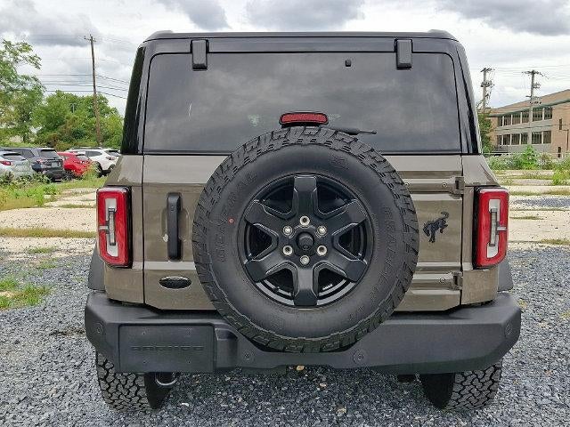 2025 Ford Bronco Outer Banks 4 Door 4x4
