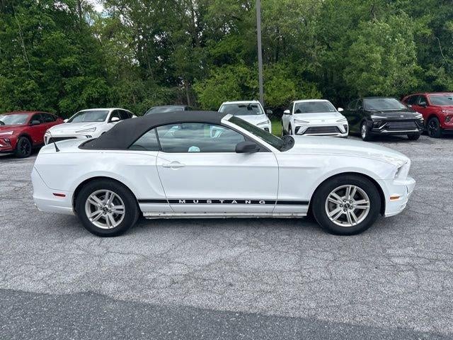 2014 Ford Mustang 2dr Conv V6