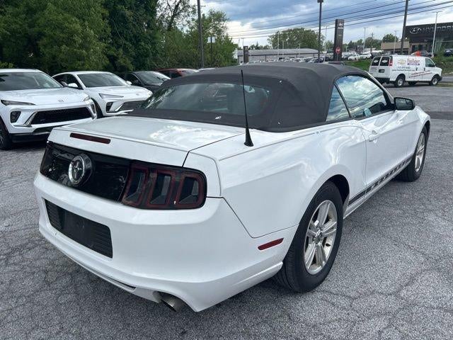 2014 Ford Mustang 2dr Conv V6