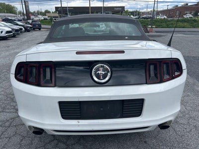 2014 Ford Mustang 2dr Conv V6