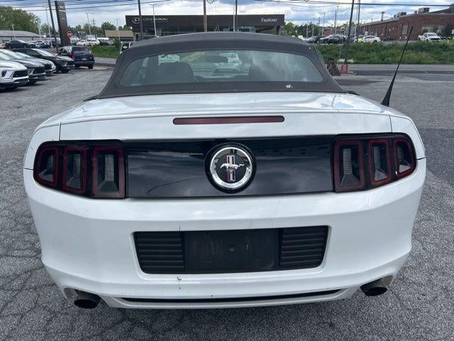 2014 Ford Mustang 2dr Conv V6
