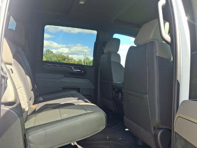 2026 Chevrolet Silverado 2500 HD Crew Cab Standard Box 4-Wheel Drive ZR2