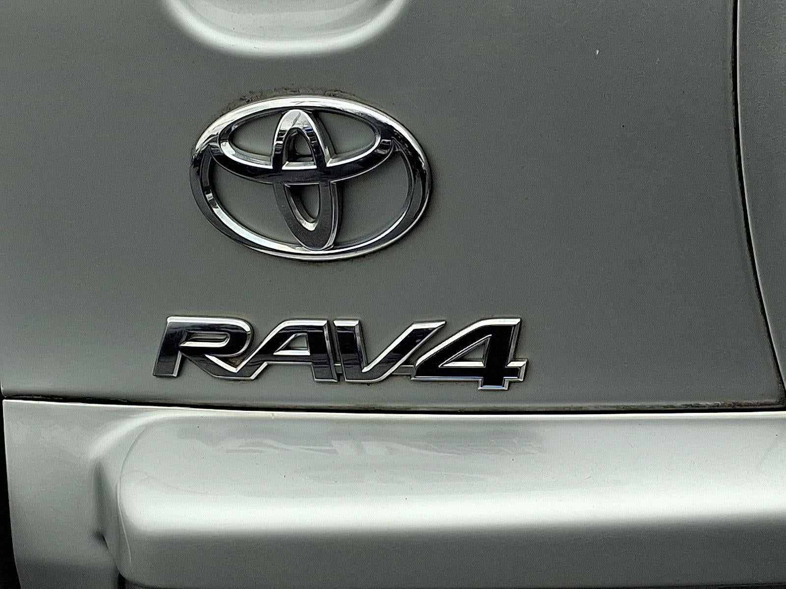 2011 Toyota RAV4 4WD 4dr 4-cyl 4-Spd AT (Natl)