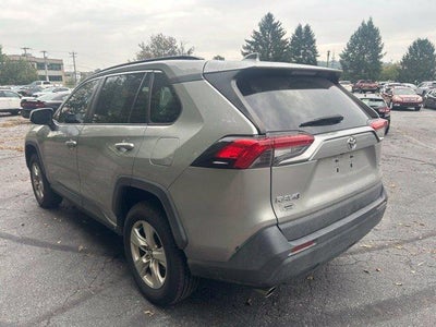 2020 Toyota RAV4 XLE FWD (GS)