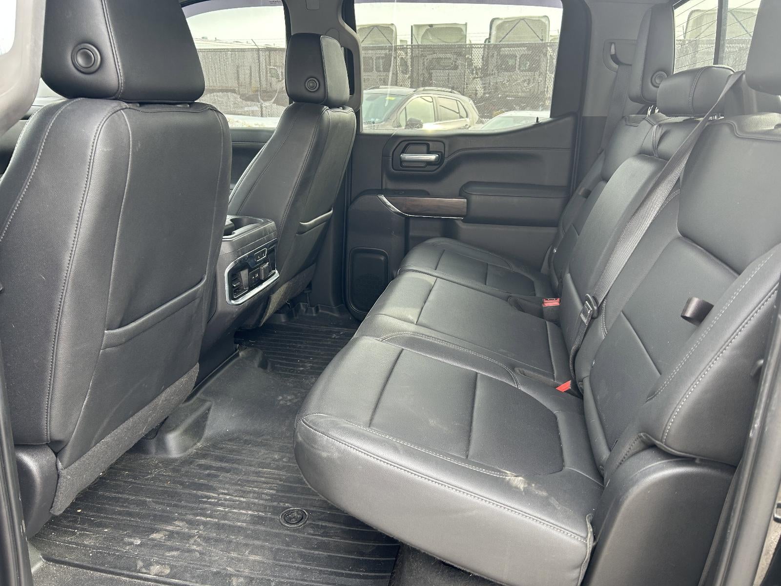 2021 GMC Sierra 1500 Crew Cab Short Box 4-Wheel Drive SLT