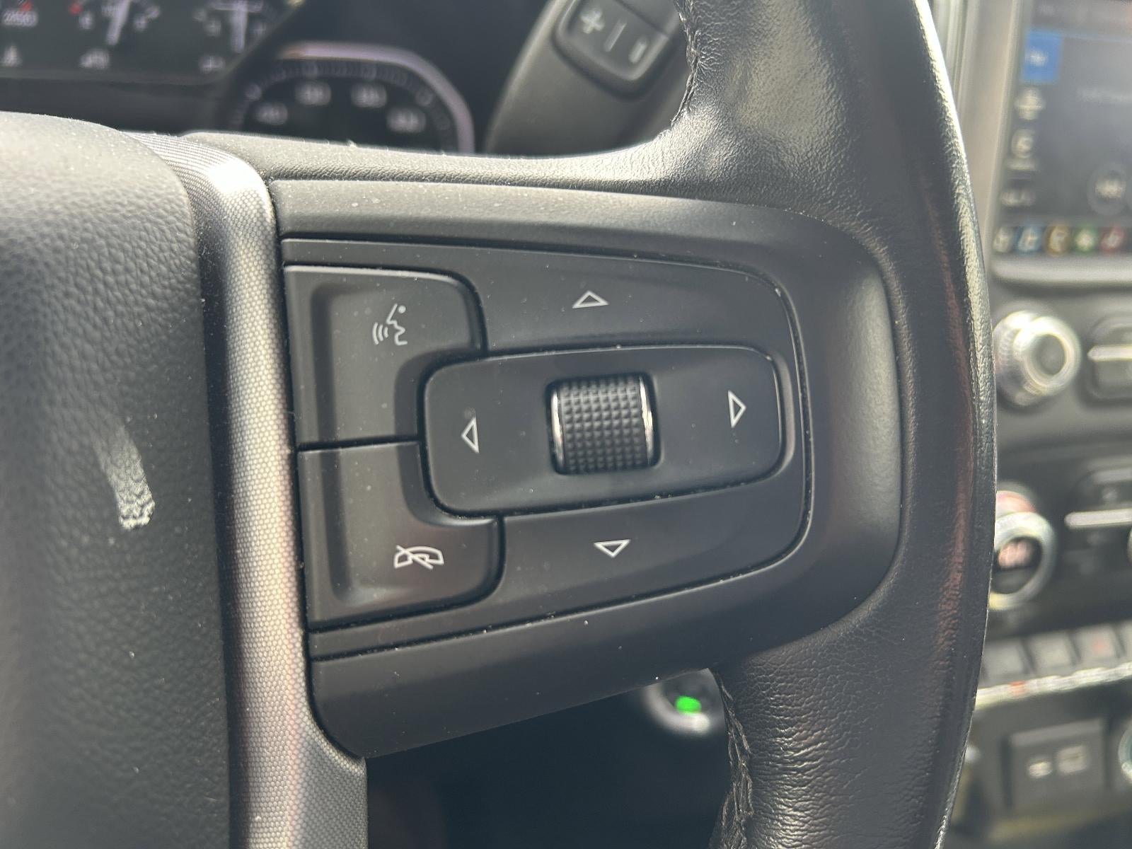 2021 GMC Sierra 1500 Crew Cab Short Box 4-Wheel Drive SLT