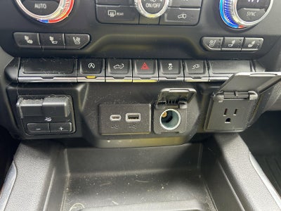 2021 GMC Sierra 1500 Crew Cab Short Box 4-Wheel Drive SLT