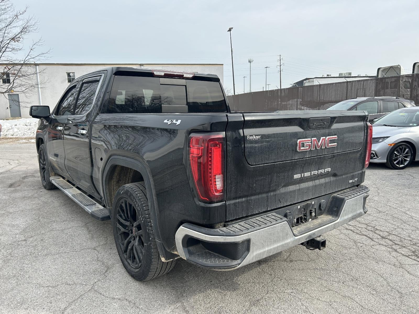 2021 GMC Sierra 1500 Crew Cab Short Box 4-Wheel Drive SLT