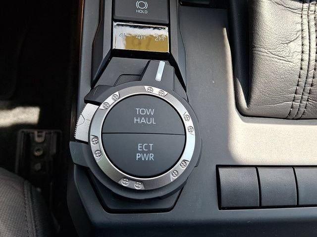 2024 Toyota Tacoma 4WD 4WD SR5 Double Cab 5' Bed AT (GS)