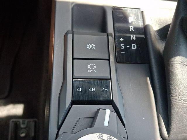 2024 Toyota Tacoma 4WD 4WD SR5 Double Cab 5' Bed AT (GS)