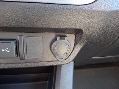 2022 Toyota Tacoma 4WD 4WD SR5 Double Cab 5' Bed V6 AT (Natl)