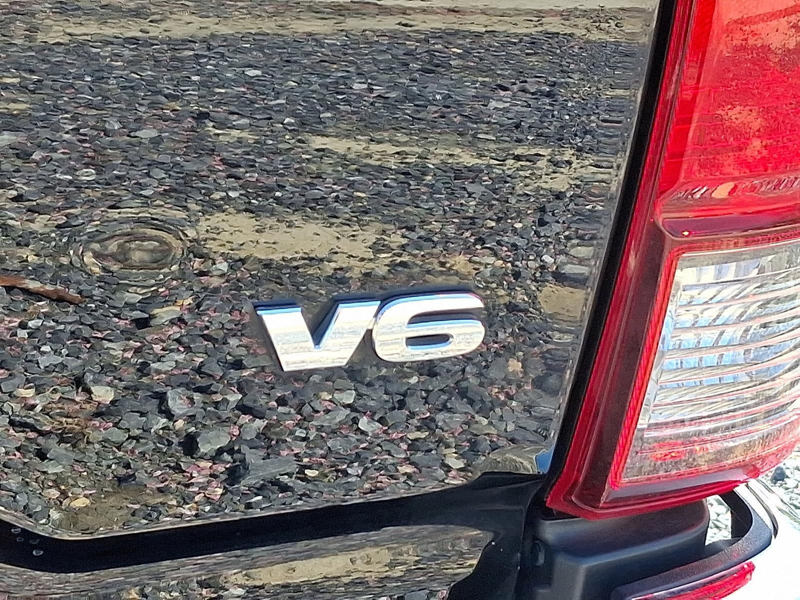 2022 Toyota Tacoma 4WD 4WD SR5 Double Cab 5' Bed V6 AT (Natl)