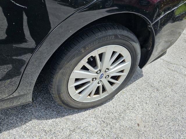 2018 Subaru Impreza 2.0i Premium 4-door CVT