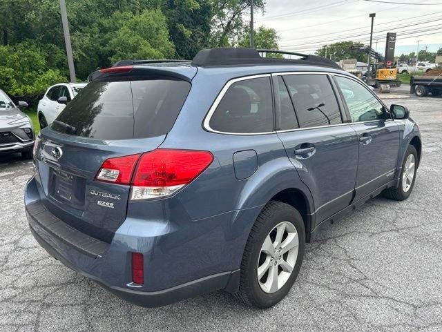2013 Subaru Outback 2.5i Premium Automatic