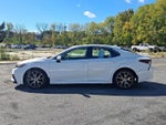 2023 Toyota Camry SE Auto (Natl)