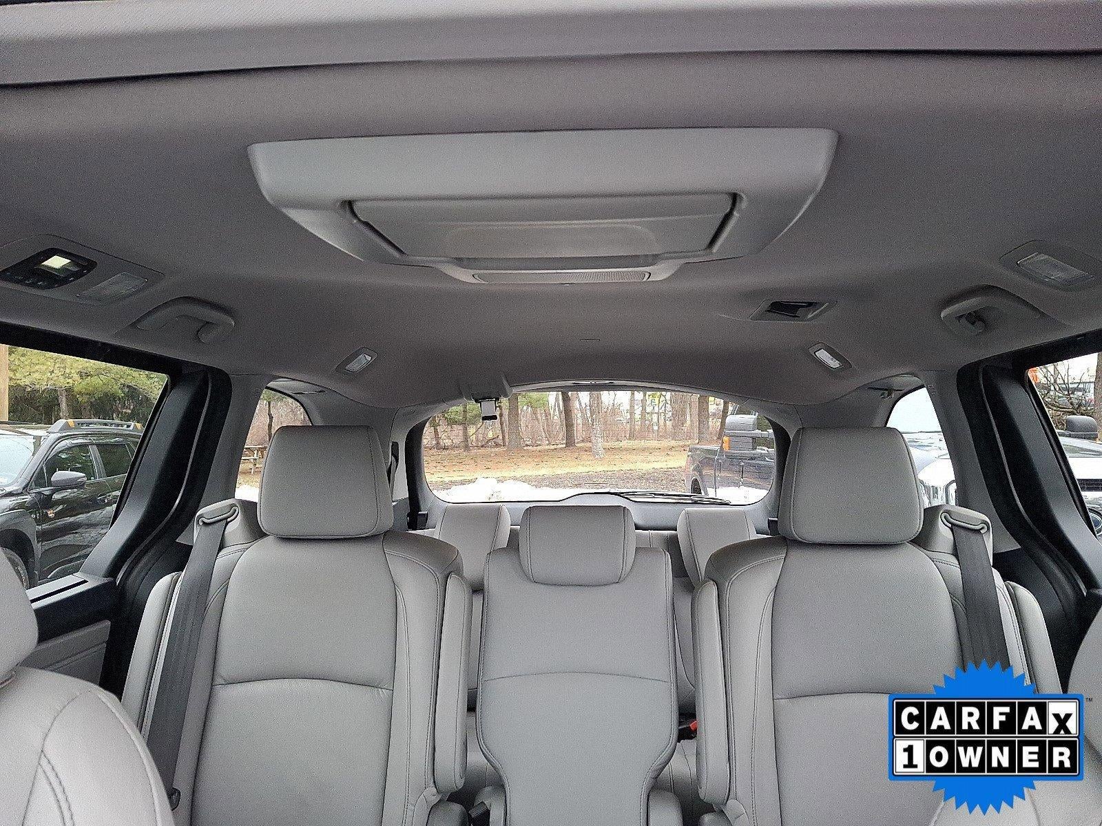 2024 Honda Odyssey Touring Auto