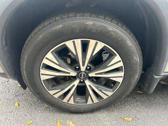 2022 Nissan Rogue AWD SV