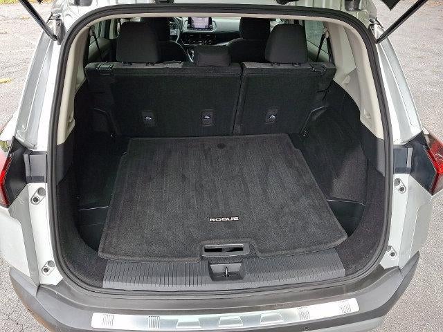 2022 Nissan Rogue AWD SV