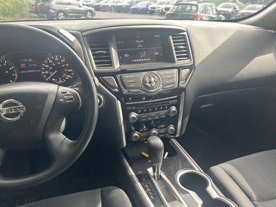 2017 Nissan Pathfinder 4x4 S