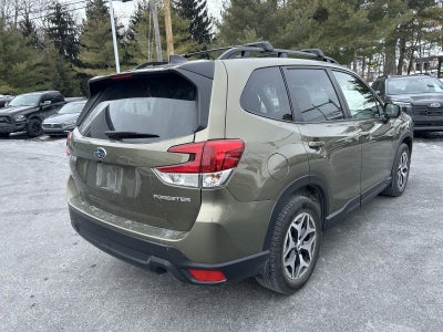 2024 Subaru Forester Premium AWD