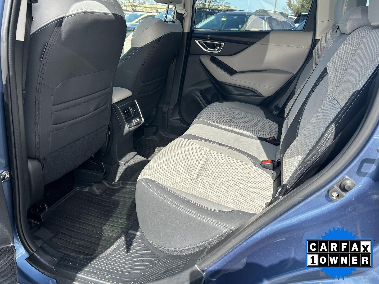 2022 Subaru Forester Premium CVT