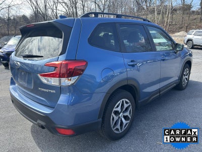 2022 Subaru Forester Premium CVT