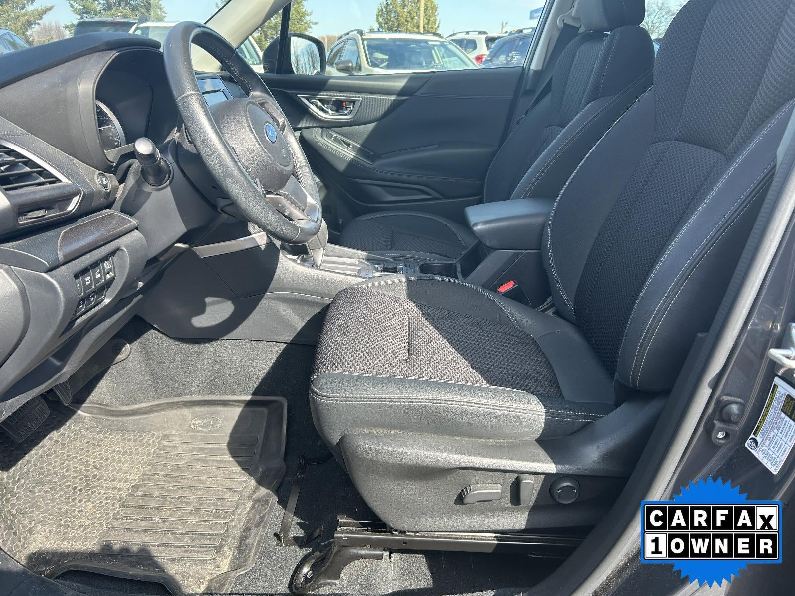 2023 Subaru Forester Premium CVT