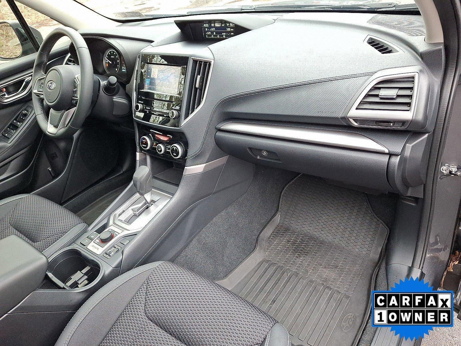 2023 Subaru Forester Premium CVT