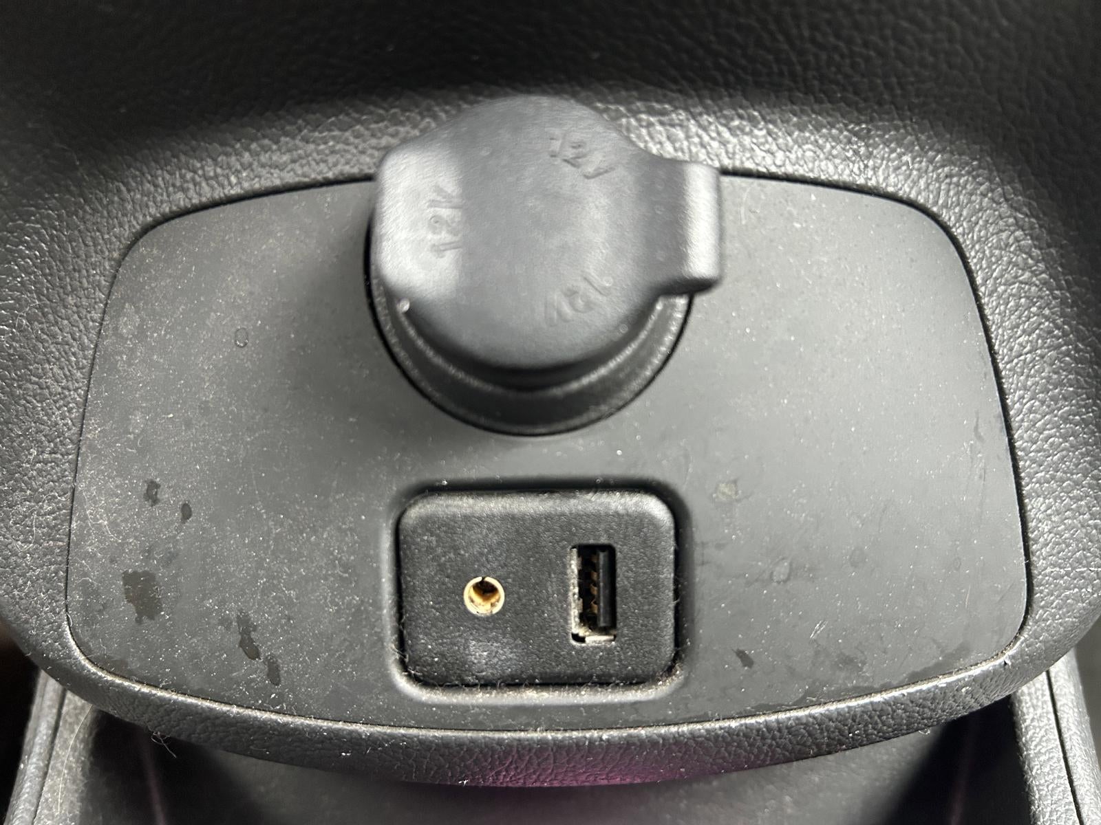 2015 Chevrolet Spark Hatch 1LT (Automatic)