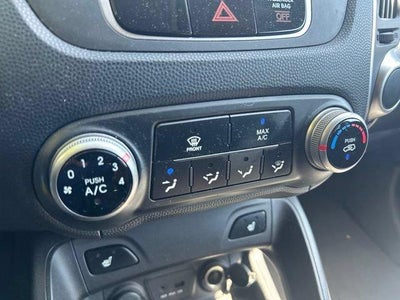 2011 Hyundai TUCSON AWD 4Dr Auto GLS