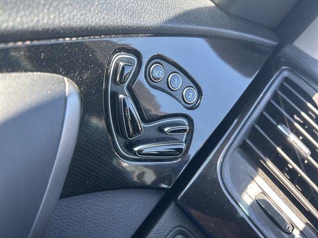 2013 Hyundai AZERA 4Dr Sdn