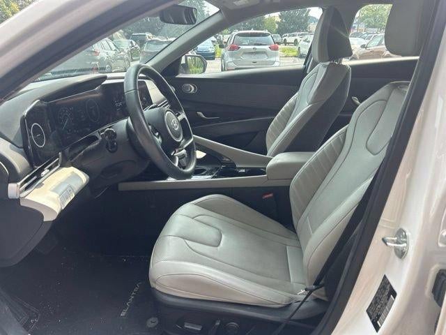 2023 Hyundai ELANTRA HYBRID Limited DCT