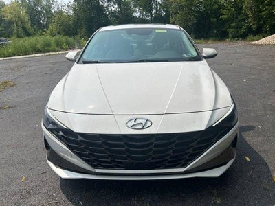 2023 Hyundai ELANTRA HYBRID Limited DCT