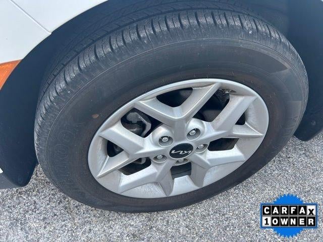 2023 Kia Soul LX IVT