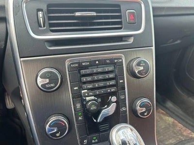 2013 Volvo S60 4dr Sdn T5 AWD