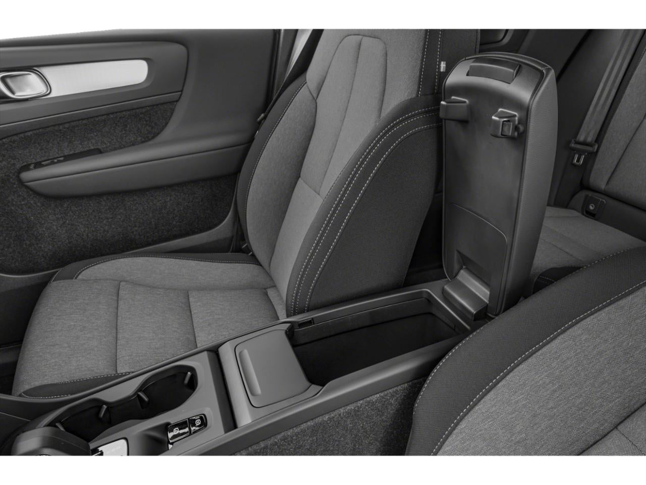 2025 Volvo XC40 B5 AWD Plus Bright Theme