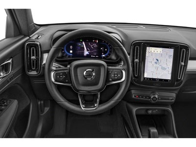 2025 Volvo XC40 B5 AWD Plus Bright Theme
