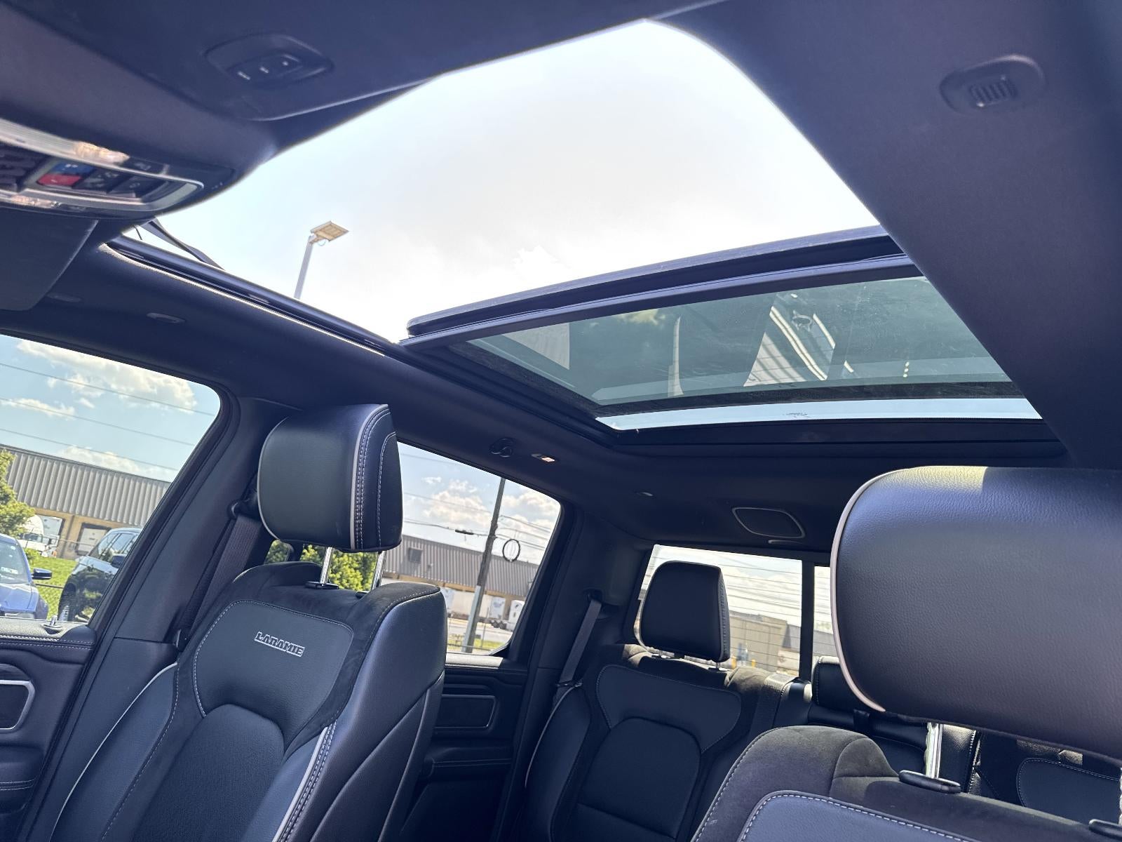 2023 RAM 1500 Laramie 4x4 Crew Cab 5'7" Box