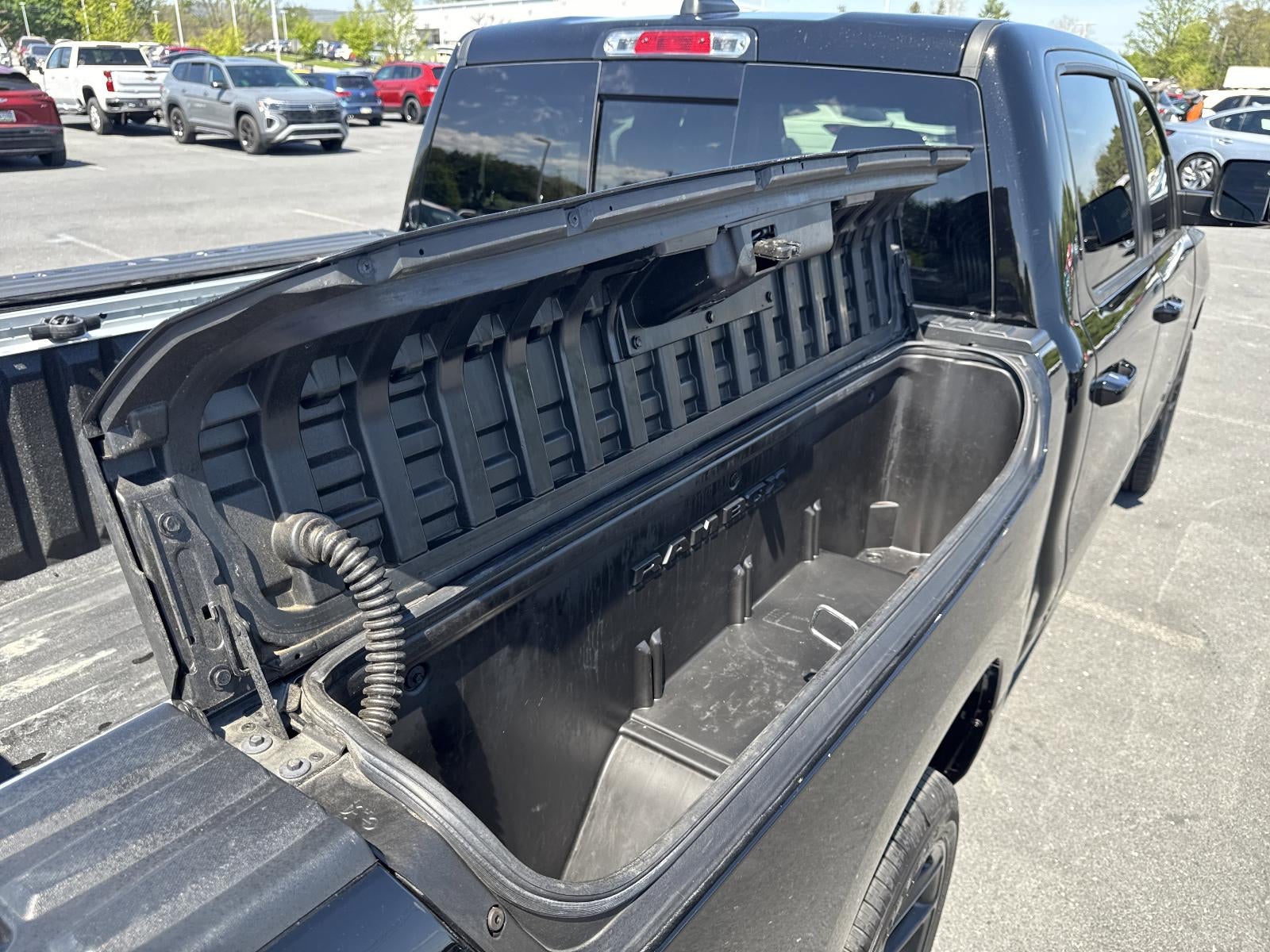 2023 RAM 1500 Laramie 4x4 Crew Cab 5'7" Box