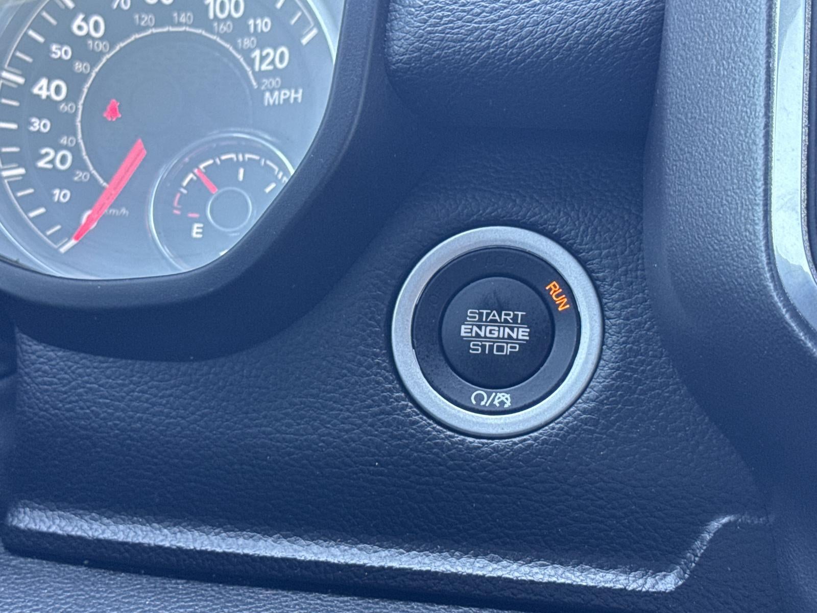 2023 RAM 1500 Laramie 4x4 Crew Cab 5'7" Box