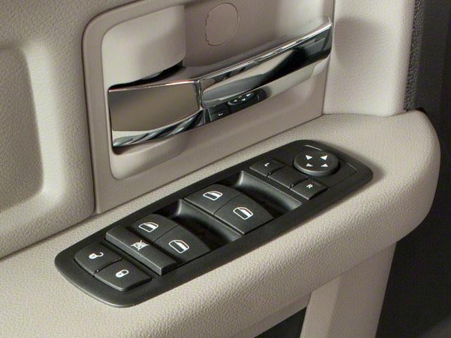 2011 RAM 1500 4WD Crew Cab 5.7 Ft Box Laramie