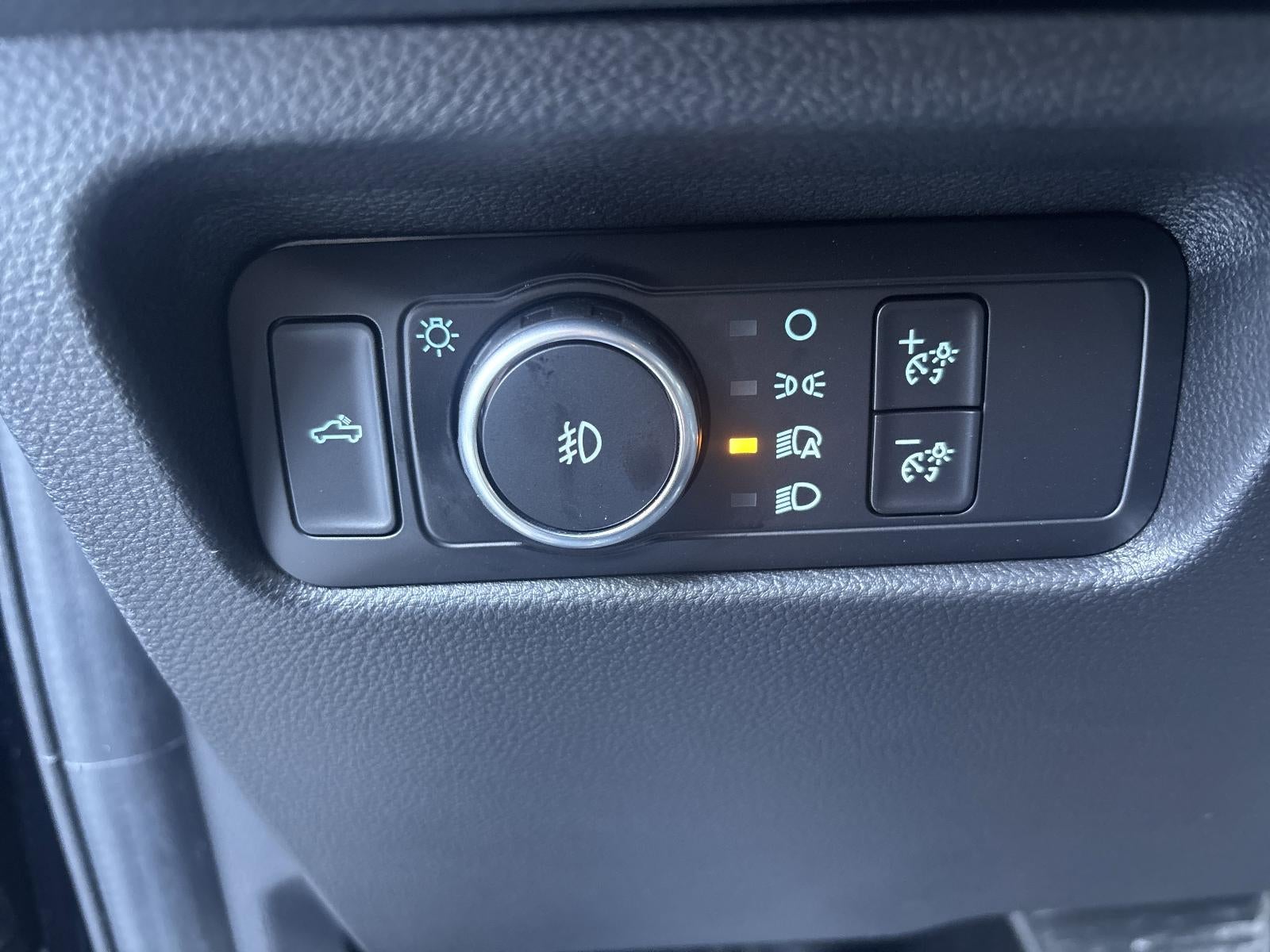 2025 Ford Ranger LARIAT 4WD SuperCrew 5' Box