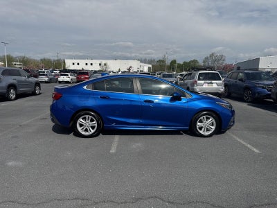 2018 Chevrolet Cruze Sedan LT (Automatic)