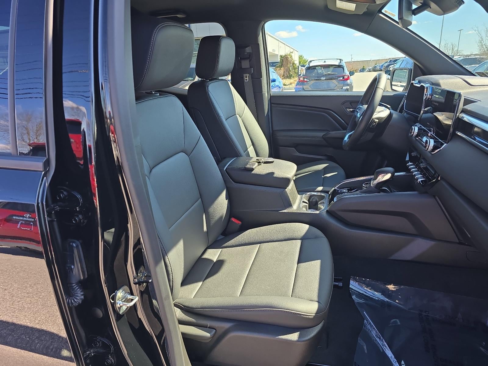 2024 GMC Canyon Crew Cab Short Box 4-Wheel Drive Elevation