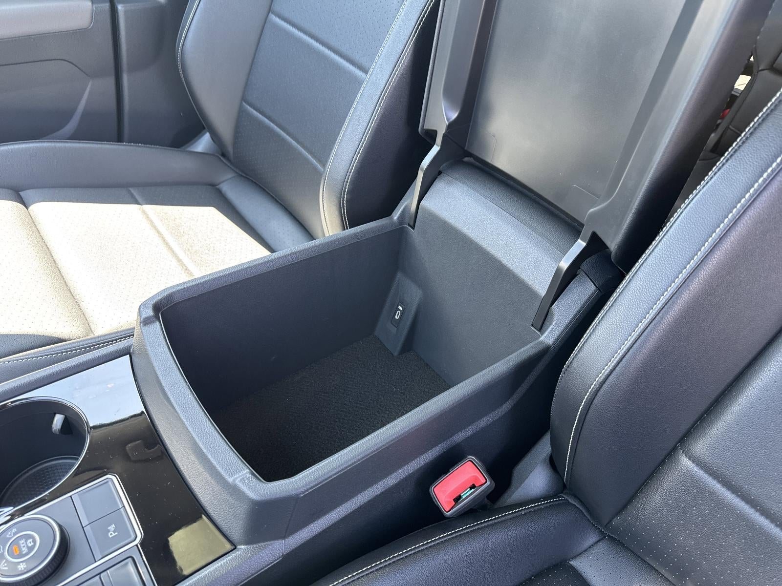 2023 Volkswagen Atlas 3.6L V6 SE w/Technology 4MOTION