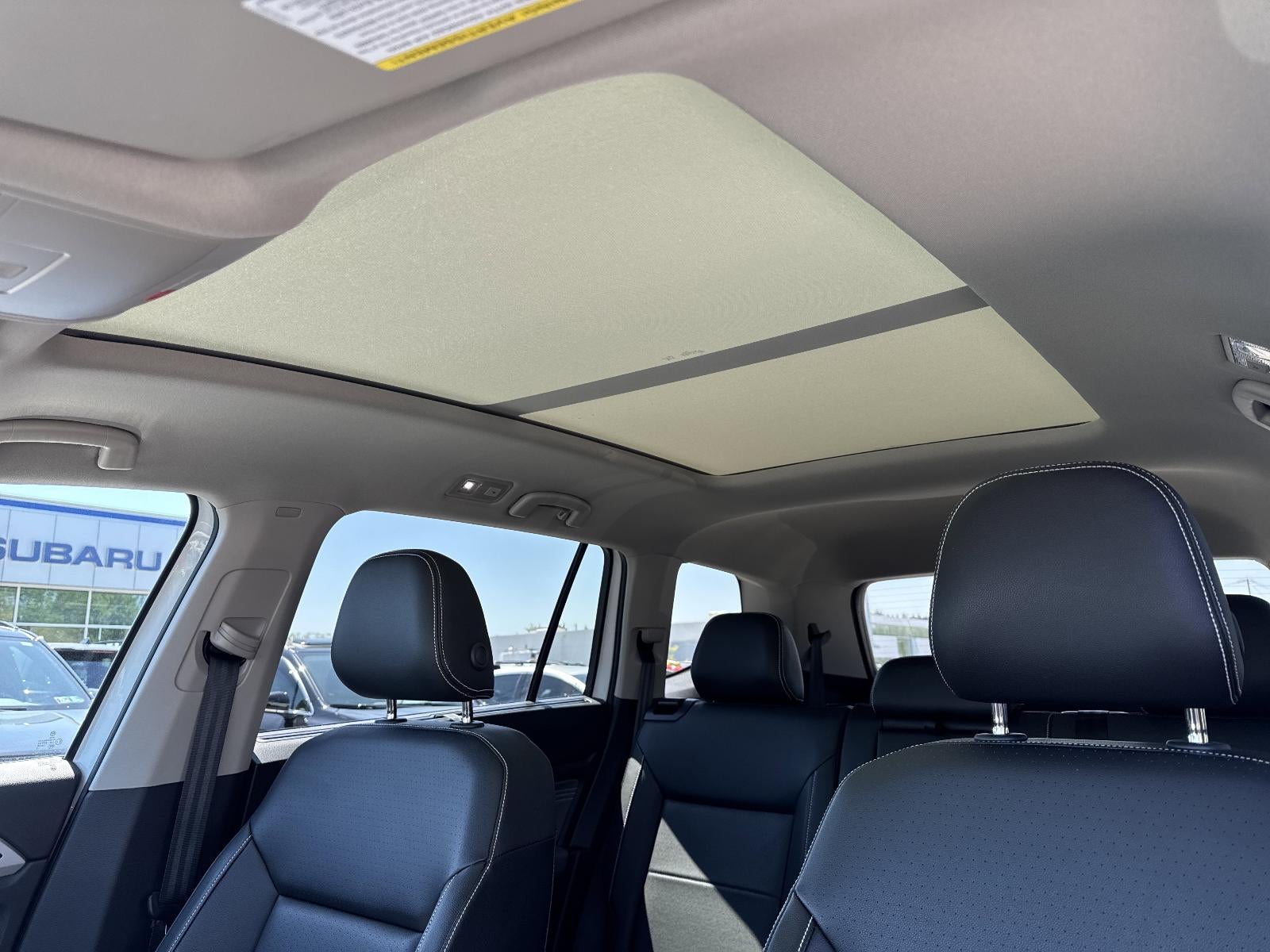 2023 Volkswagen Atlas 3.6L V6 SE w/Technology 4MOTION