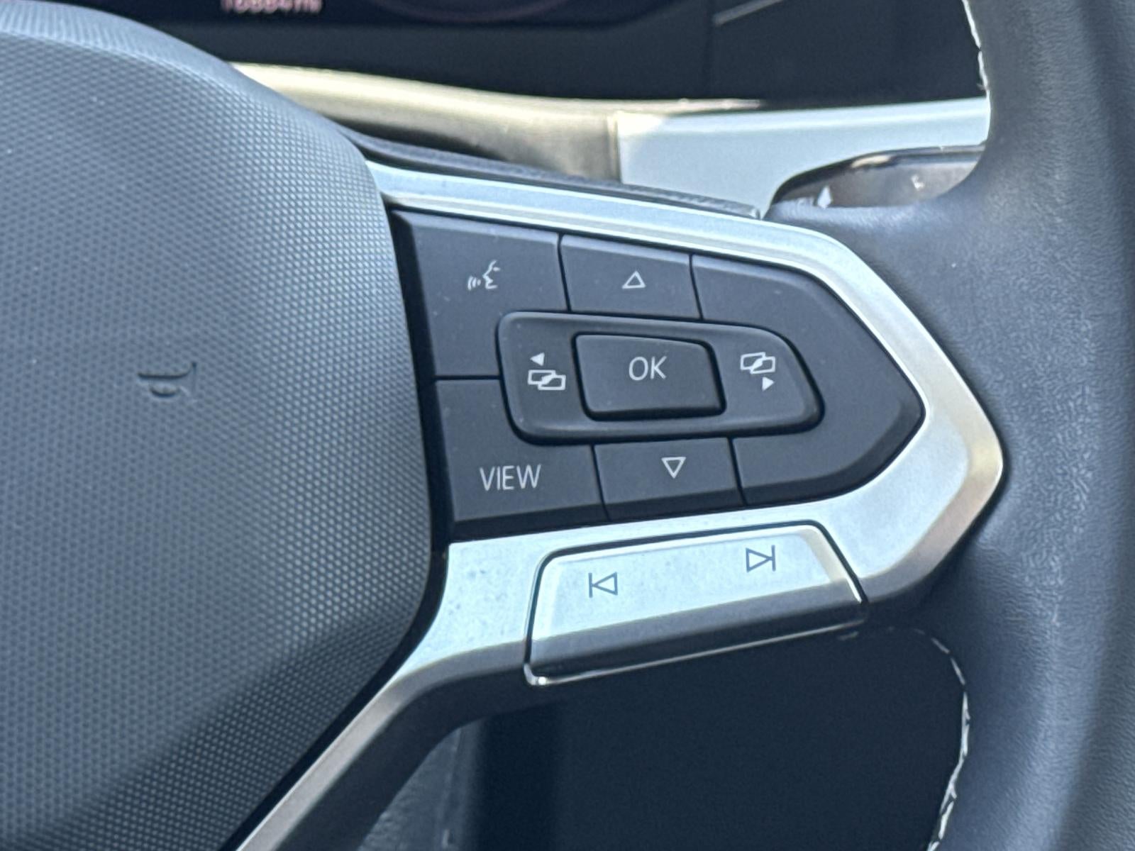 2023 Volkswagen Atlas 3.6L V6 SE w/Technology 4MOTION